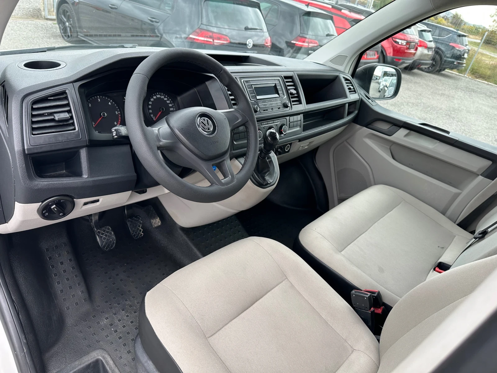 VW T6 ДЪЛГА БАЗА* 8+ 1* 2.0TDI* 150к.с - изображение 9