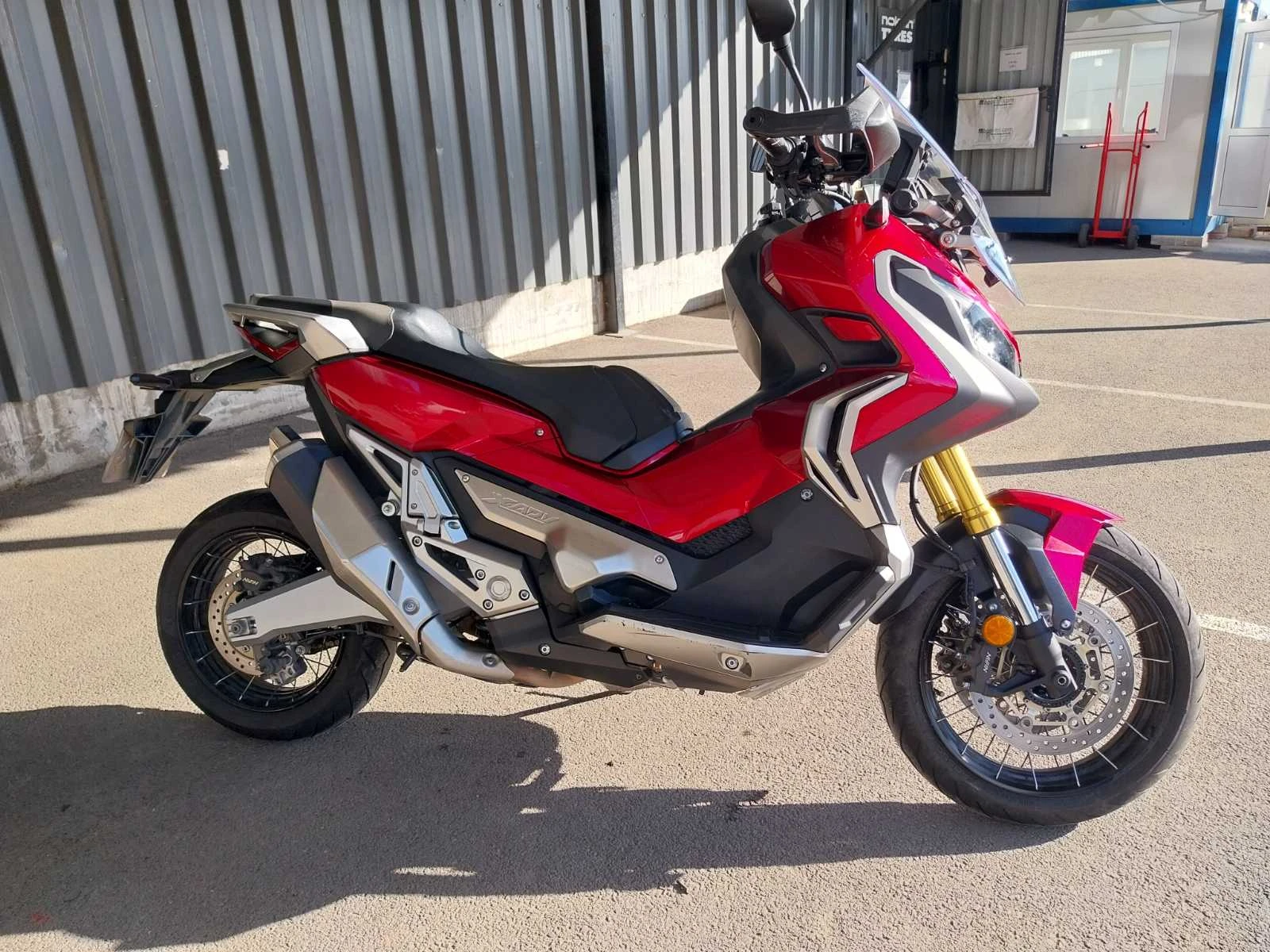 Honda X-ADV 750* първи собственик