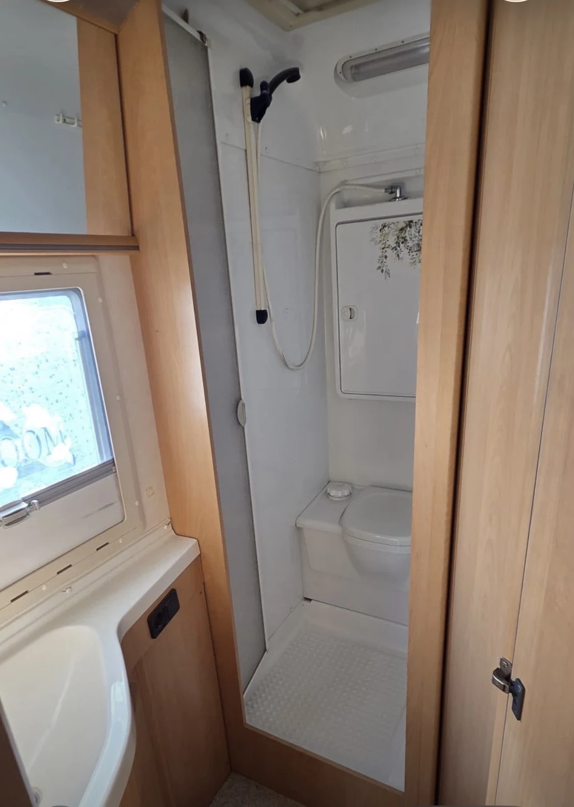 ������ HYMER / ERIBA | Mobile.bg � ����������� 10