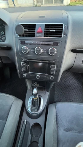 VW Touran 1.4 Turbo Metan, снимка 12