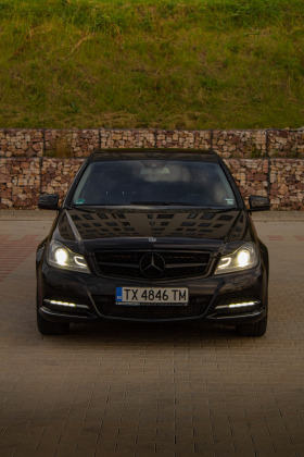 Mercedes-Benz C 220, снимка 3