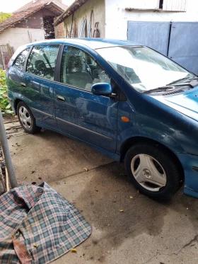     Nissan Almera tino  