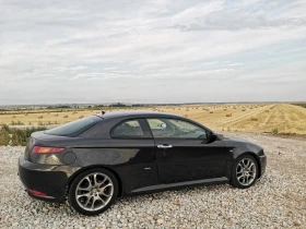 Alfa Romeo Gt 1, 9jtd - 2500 € / 4889.57 лв. - 52078089 14