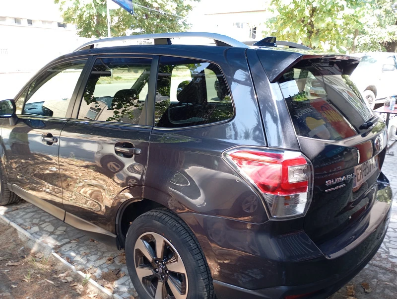 Subaru Forester 2.0d Awd E6, снимка 5 - Автомобили и джипове - 47321511