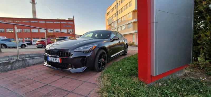 Kia Stinger GT, снимка 2 - Автомобили и джипове - 47827092