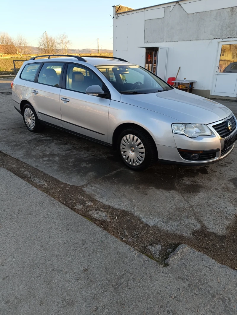 VW Passat, снимка 6 - Автомобили и джипове - 48889873