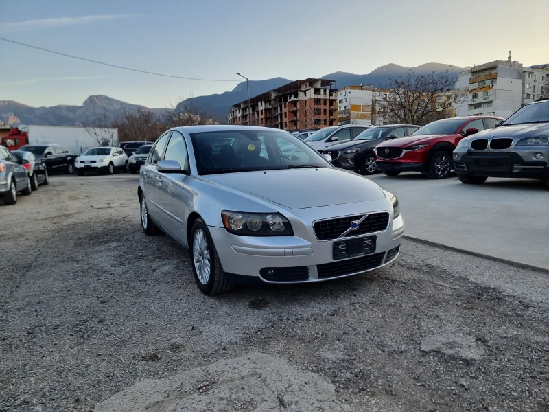 Volvo S40 2.0TDI , снимка 9 - Автомобили и джипове - 49413259