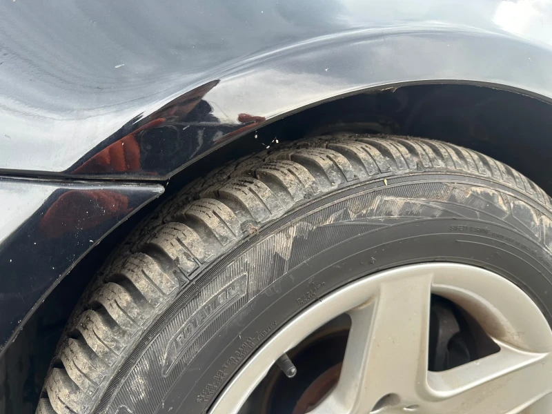 BMW 523 2.5i Facelift, снимка 13 - Автомобили и джипове - 52509994