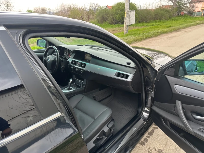 BMW 523 2.5i Facelift, снимка 8 - Автомобили и джипове - 52509994
