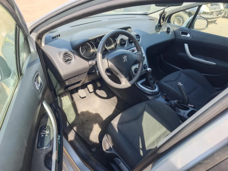 Peugeot 308 1.6, снимка 5 - Автомобили и джипове - 51607420