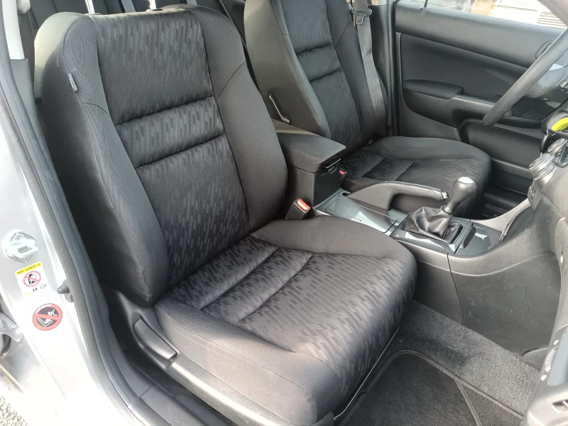 Honda Accord 2.0 155 бензин, снимка 13 - Автомобили и джипове - 52148735