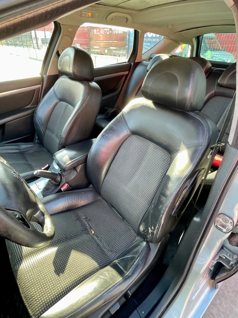 Peugeot 407 SW 2.0HDI, снимка 9 - Автомобили и джипове - 52848568