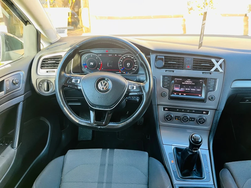 VW Golf, снимка 10 - Автомобили и джипове - 52852312