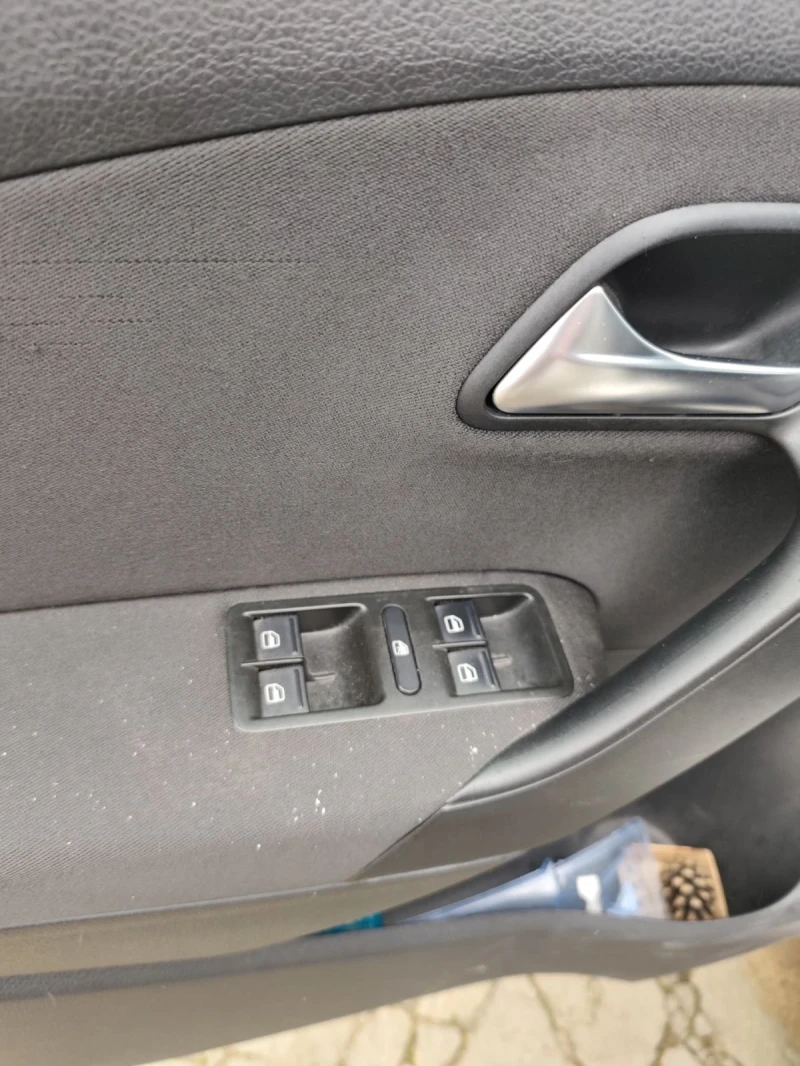 VW Polo, снимка 7 - Автомобили и джипове - 53325049