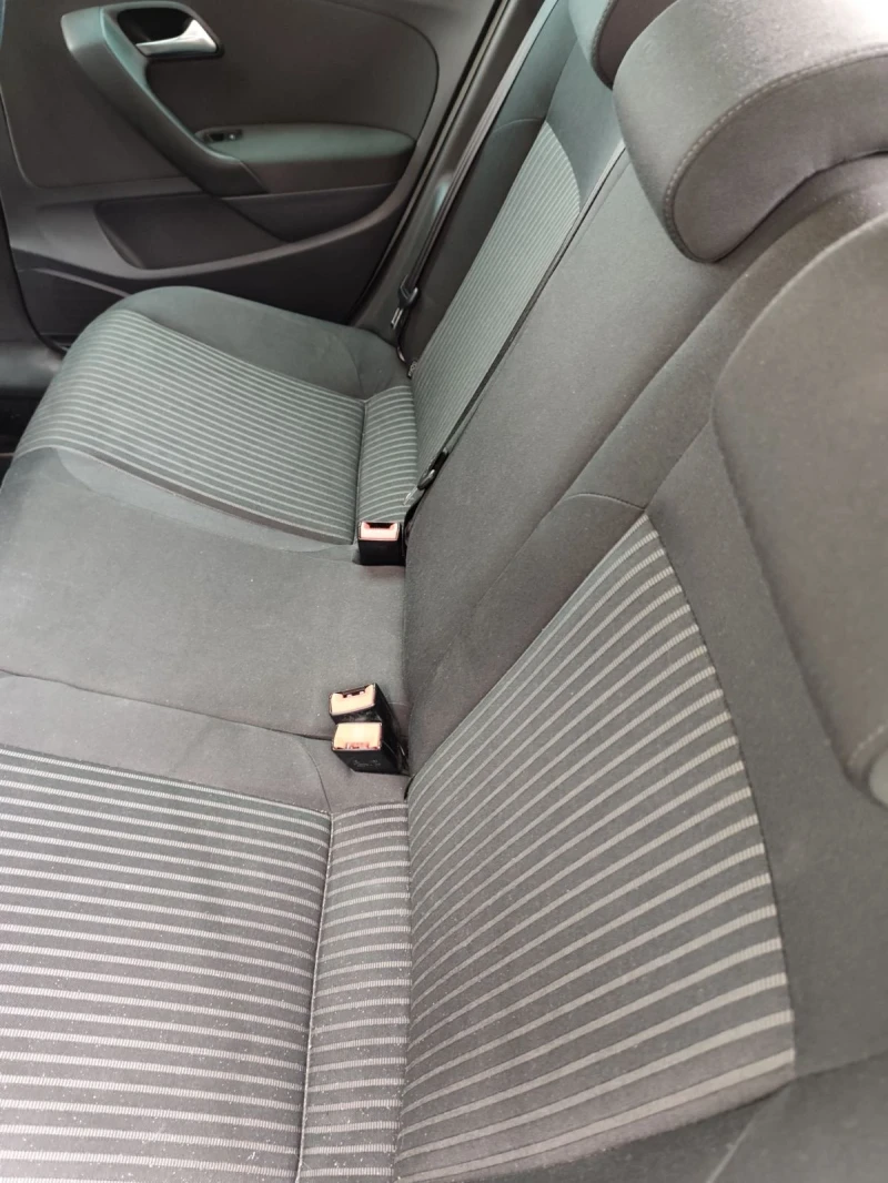 VW Polo, снимка 8 - Автомобили и джипове - 53325049