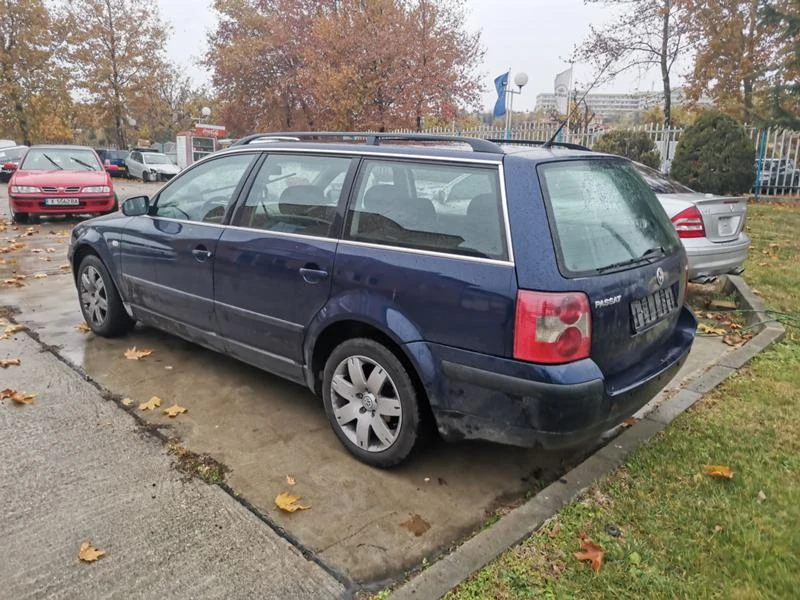 VW Passat 1.9 131кс AWX, снимка 1 - Автомобили и джипове - 47850552