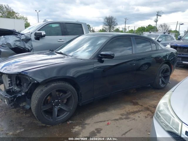 Dodge Charger SE, снимка 3 - Автомобили и джипове - 47131639