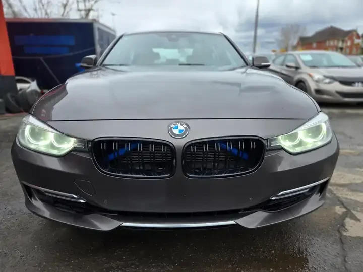 BMW 335 XDRIVE* SAT* ПОДГРЕВИ* ШИБИДАХ* 360 камери* , снимка 2 - Автомобили и джипове - 53637214
