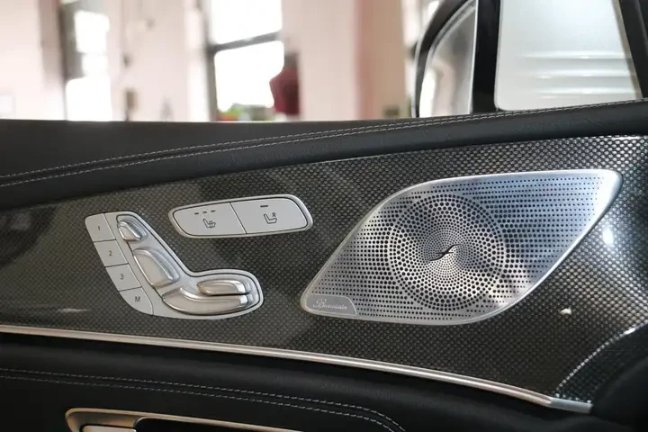 Mercedes-Benz CLS 450 4MATIC - AMG PKG, снимка 10 - Автомобили и джипове - 53933351