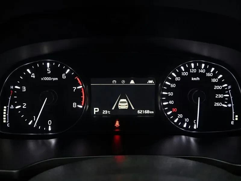 Kia K7 3.0 Lpi Prestige, снимка 8 - Автомобили и джипове - 56656823