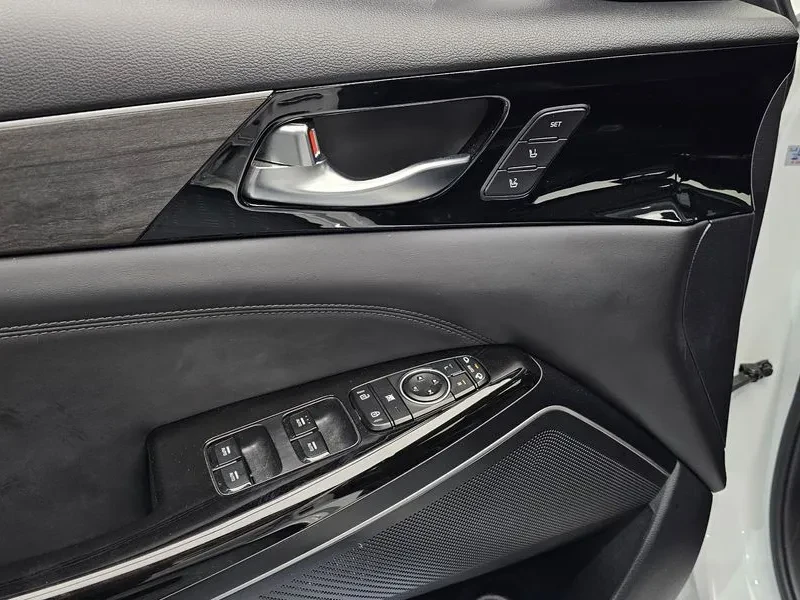Kia K7 3.0 Lpi Prestige, снимка 16 - Автомобили и джипове - 56656823