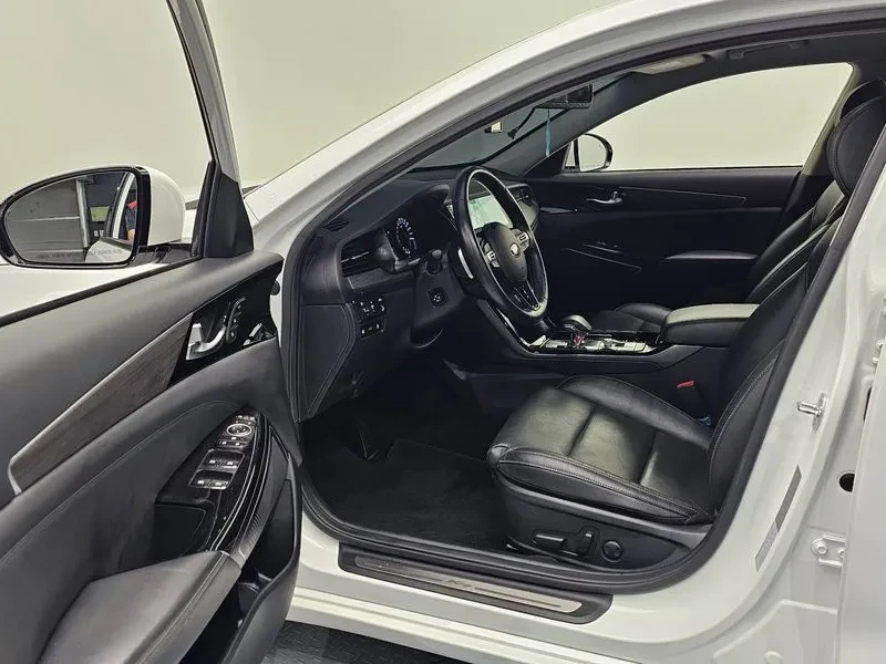 Kia K7 3.0 Lpi Prestige, снимка 10 - Автомобили и джипове - 56656823