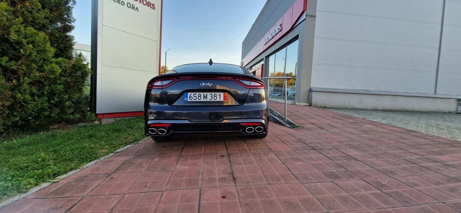 Kia Stinger GT | Mobile.bg   11
