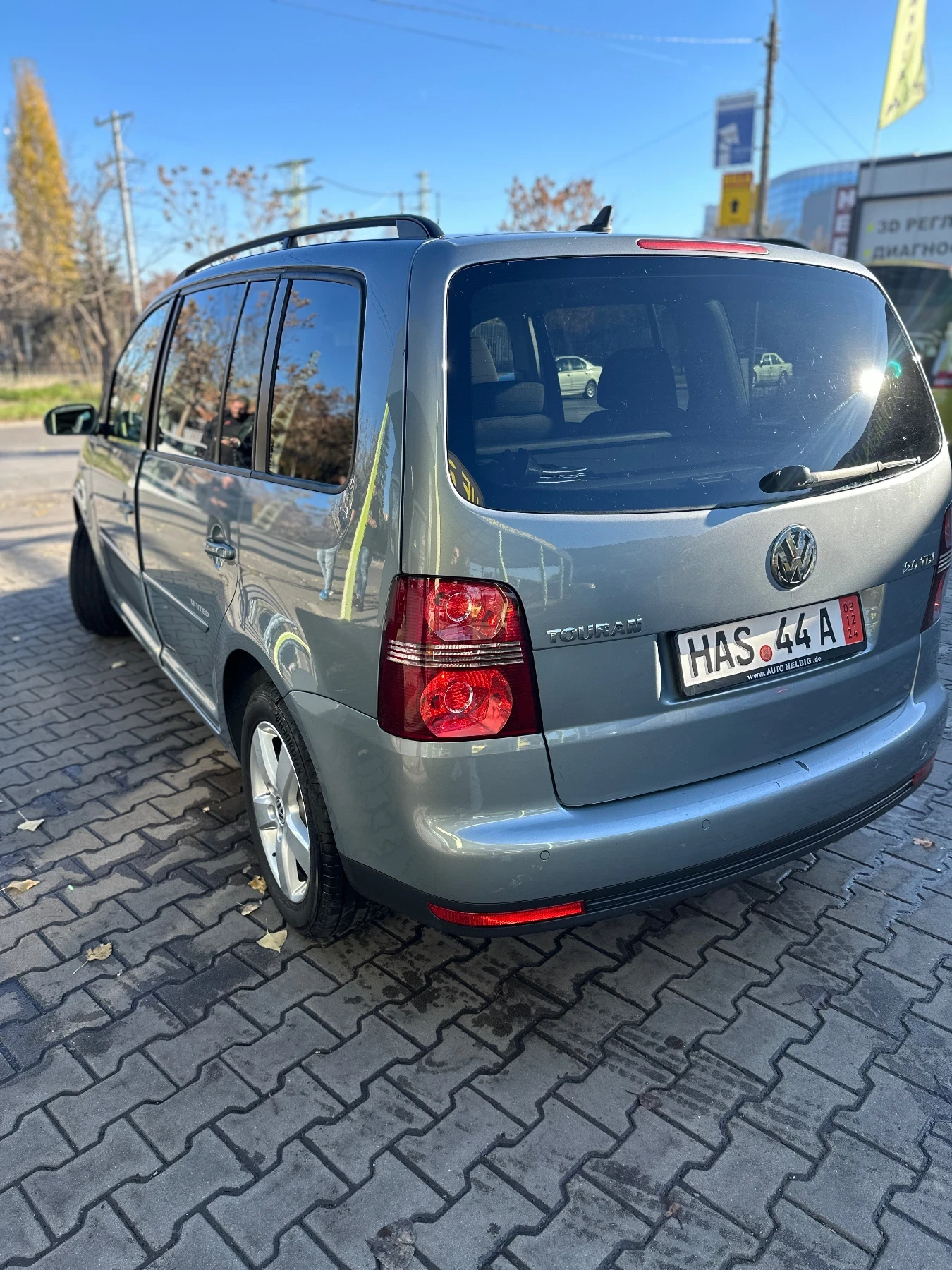 VW Touran 2.0 tdi* 170cc*  - изображение 4