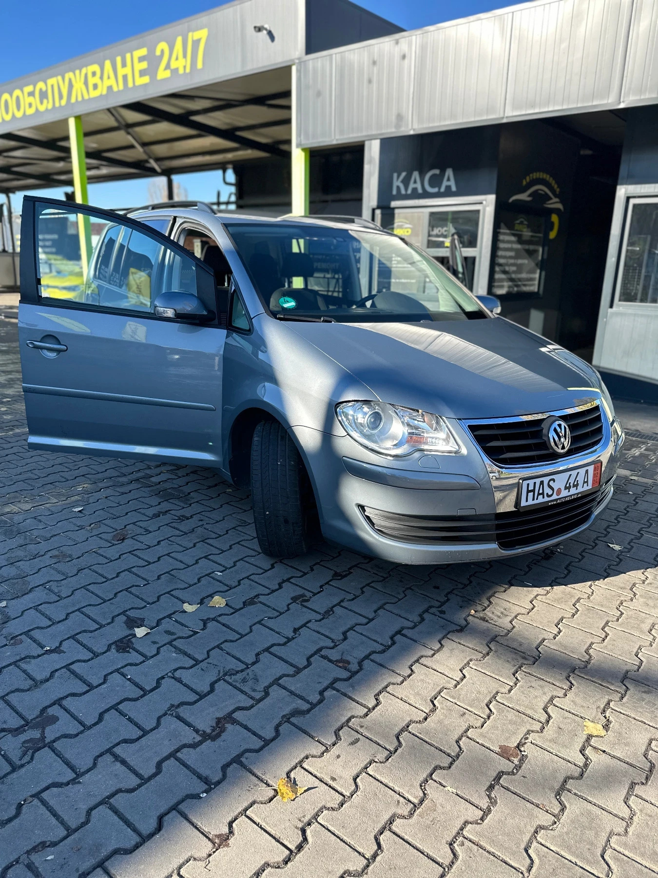 VW Touran 2.0 tdi* 170cc*  - изображение 3