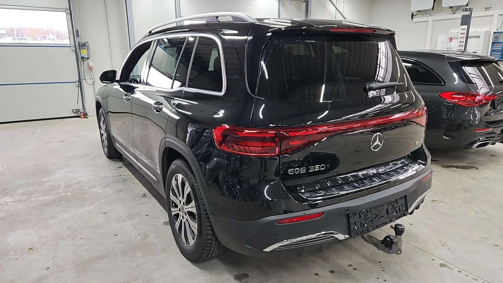 Mercedes-Benz EQB 350 4MATIC  - изображение 4