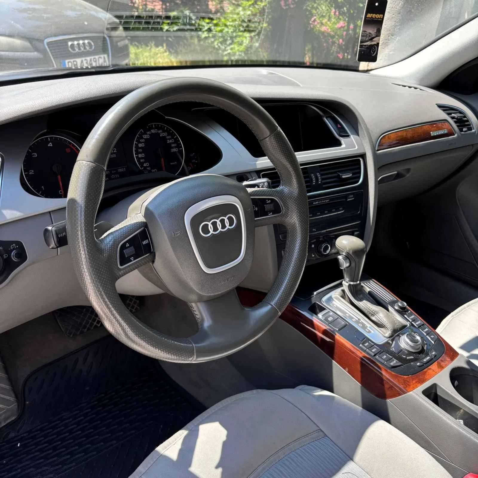 Audi A4  - изображение 2