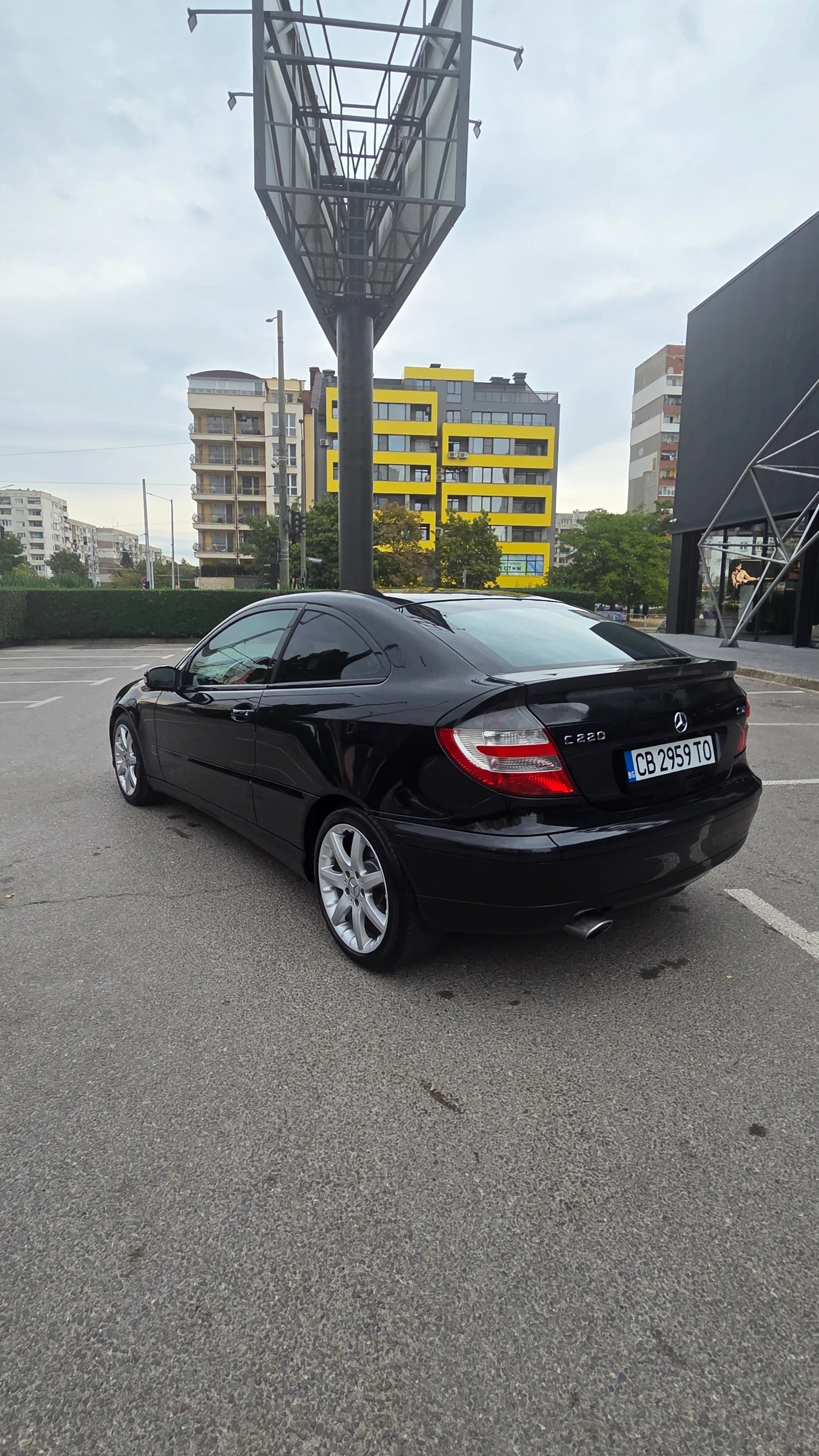 Mercedes-Benz C 220  - изображение 9