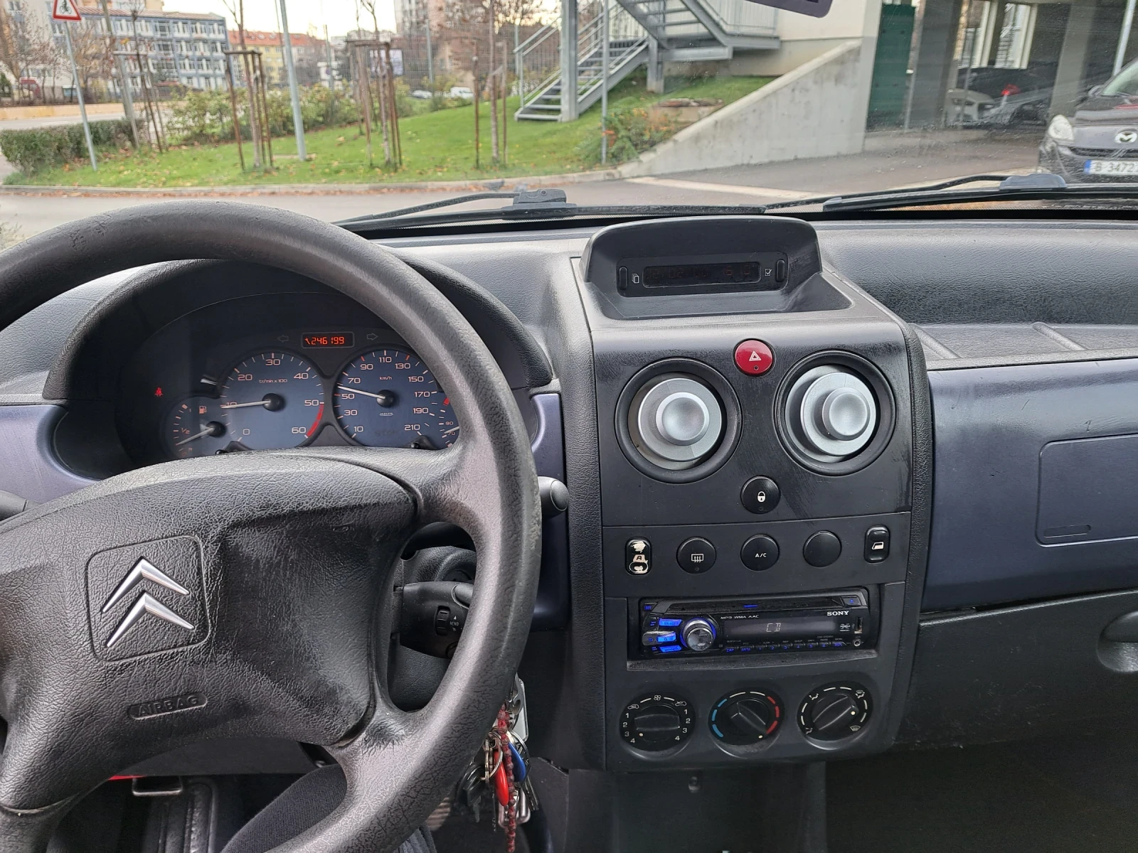 Citroen Berlingo Multispace - изображение 9