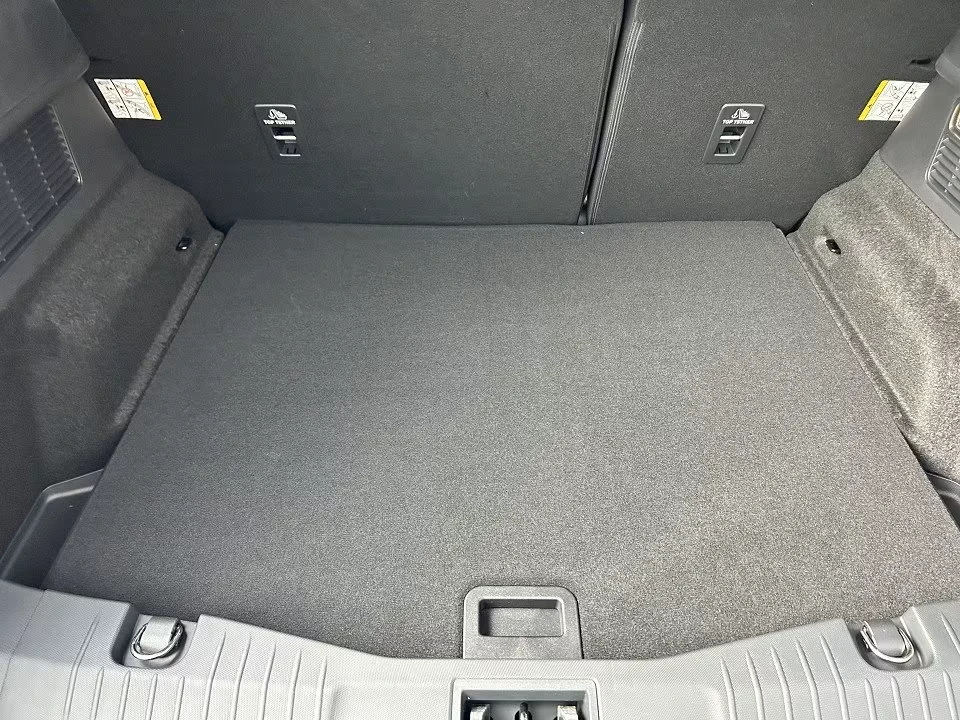 Ford Mustang Mach-E STANDARD RANGE* RWD* DISTR* PANO* KEYLESS* CAM* CA, снимка 8 - Автомобили и джипове - 54063040