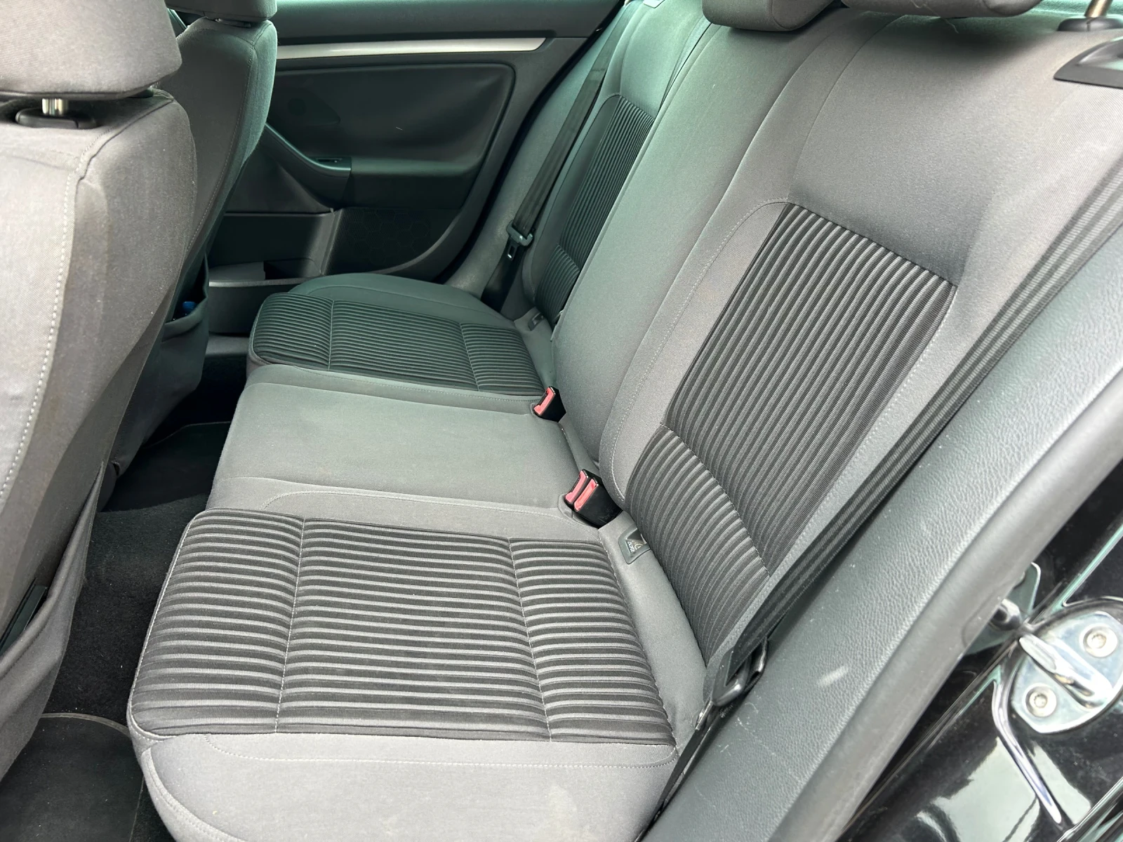 VW Golf 1.9 TDI 167000 км. !!!, снимка 5 - Автомобили и джипове - 54144200