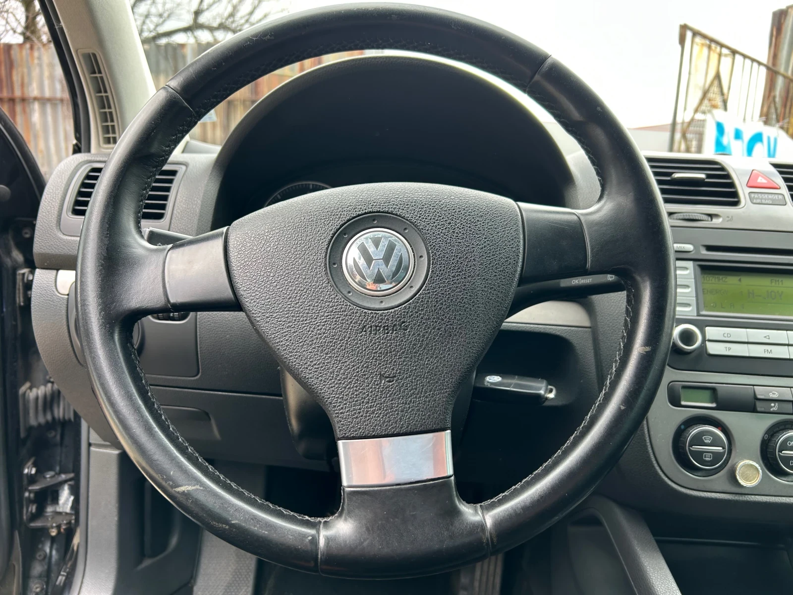 VW Golf 1.9 TDI 167000 км. !!!, снимка 6 - Автомобили и джипове - 54144200