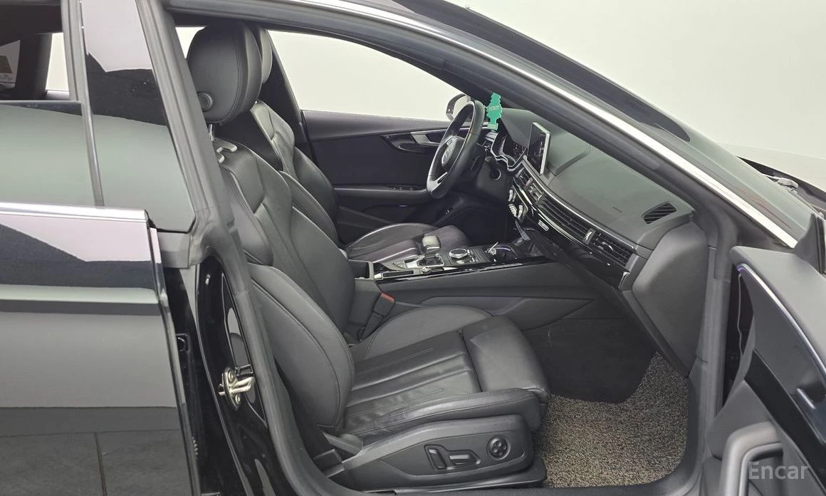 Audi A4, снимка 11 - Автомобили и джипове - 54368240