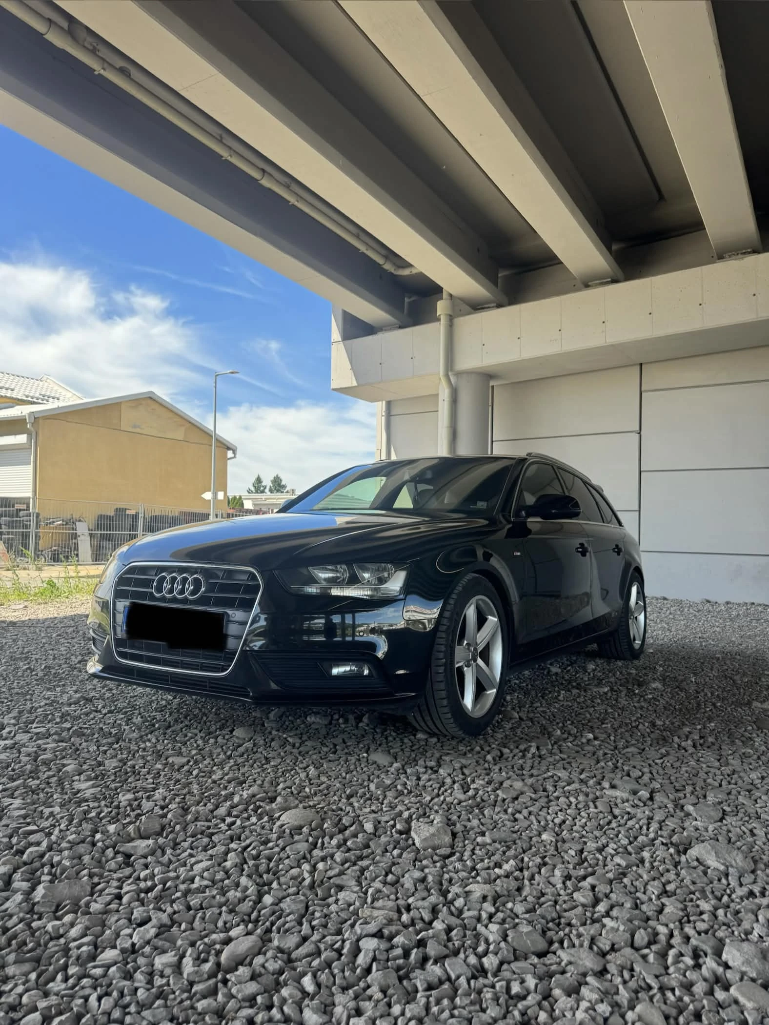 Audi A4 B8.5/143hp/CarPlay 3x S-line