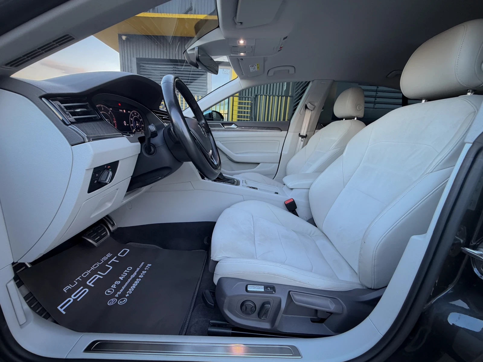 VW Arteon Дигитал / CarPlay / 360 Камери / Обслужен , снимка 12 - Автомобили и джипове - 55072565