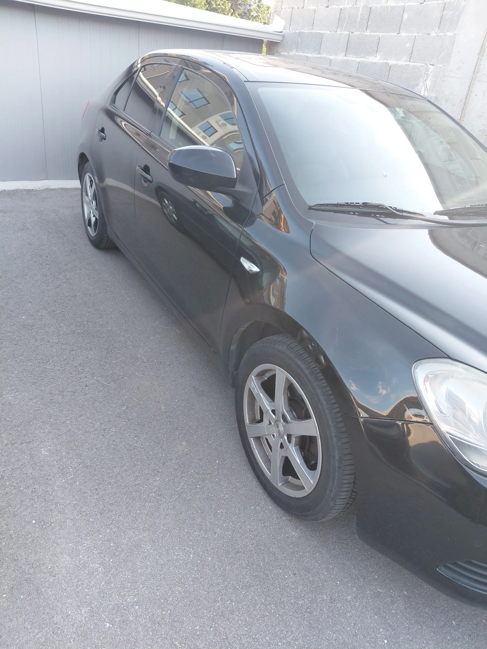 Suzuki Kizashi, снимка 2 - Автомобили и джипове - 55398361