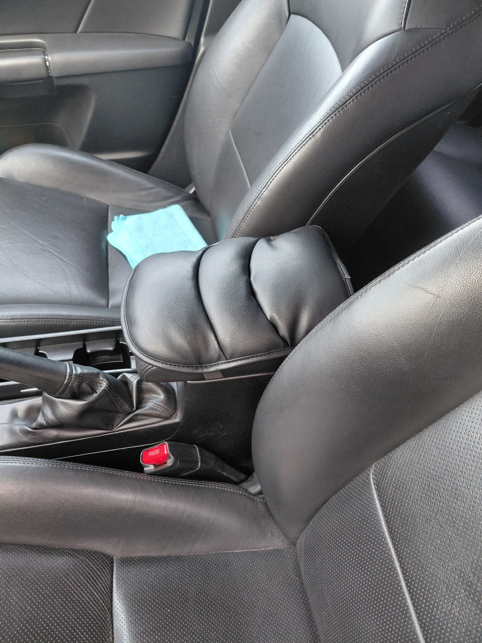 Suzuki Kizashi, снимка 10 - Автомобили и джипове - 55398361