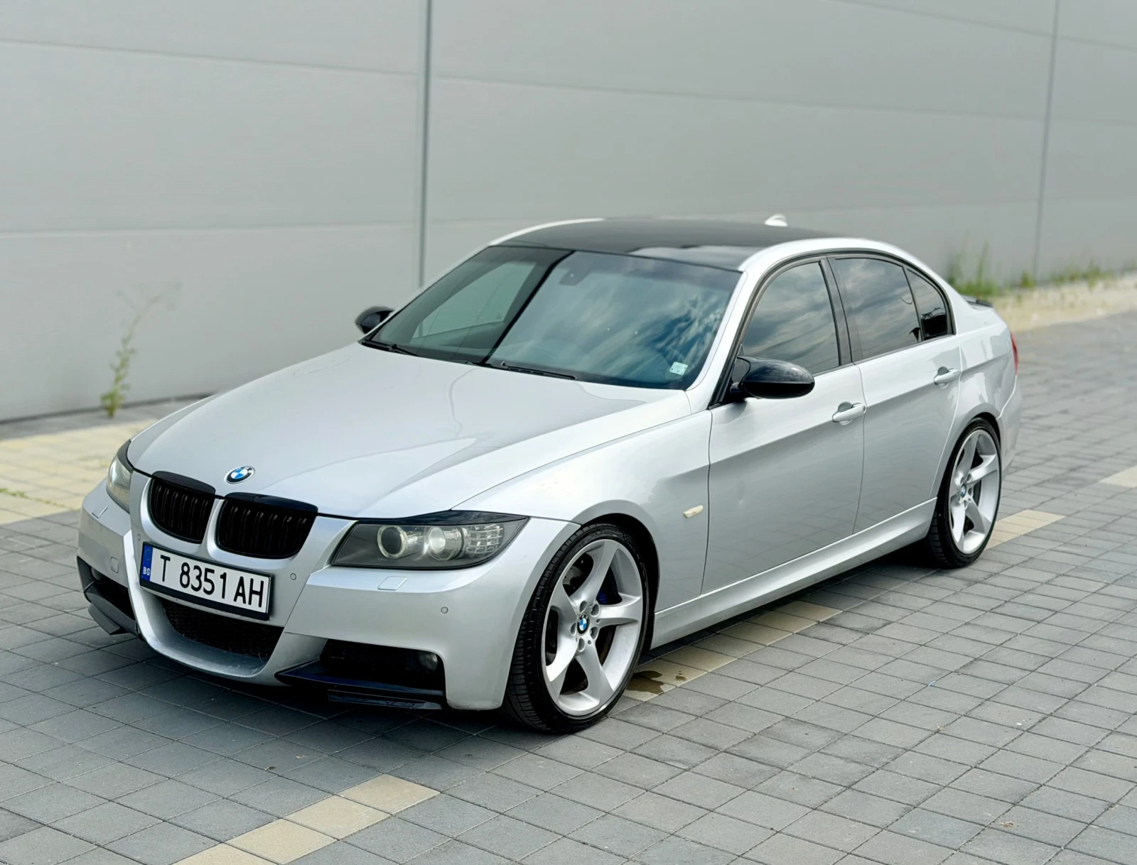 BMW 330 Ръчка/290к.с., снимка 2 - Автомобили и джипове - 55656705