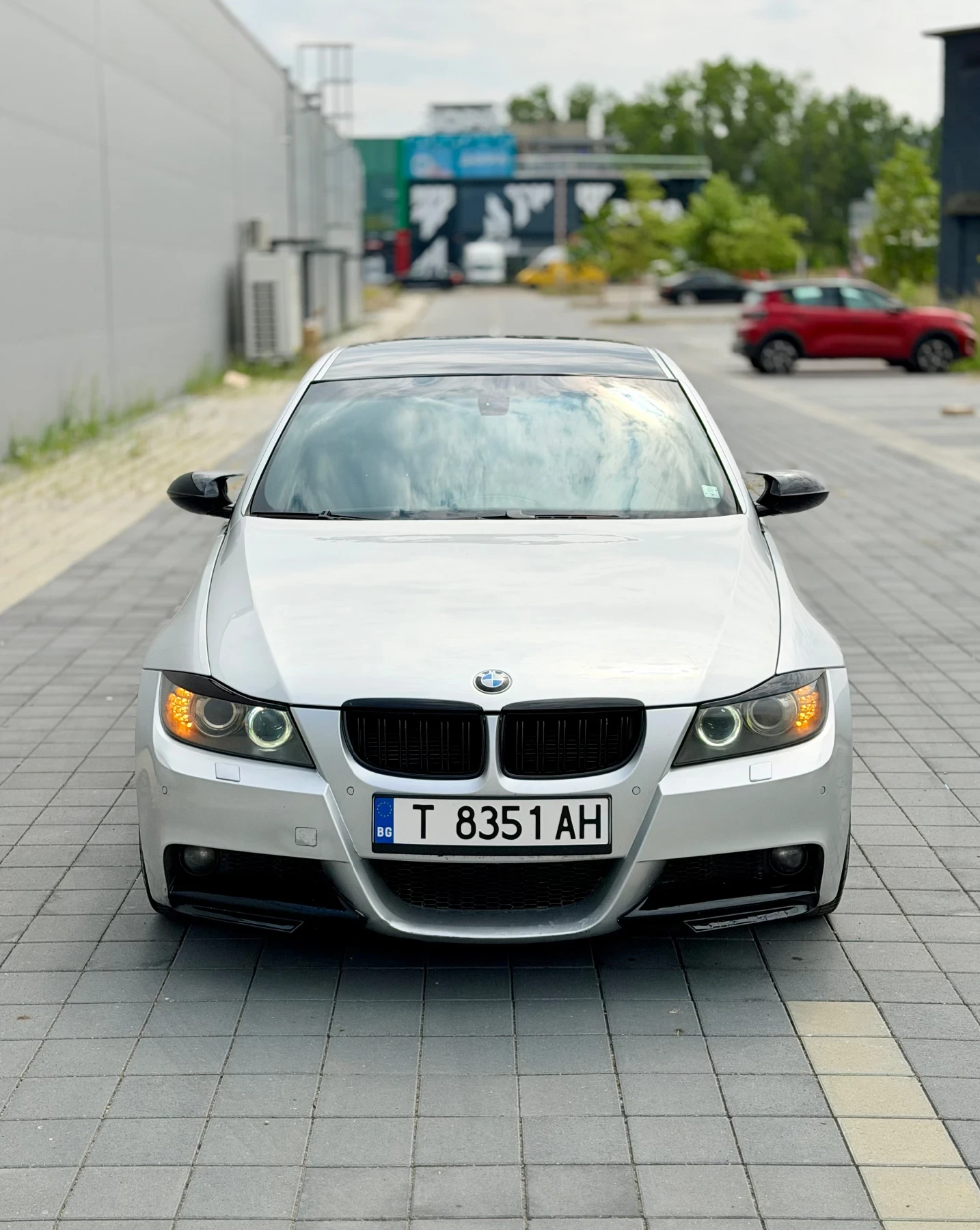 BMW 330 Ръчка/290к.с., снимка 4 - Автомобили и джипове - 55656705