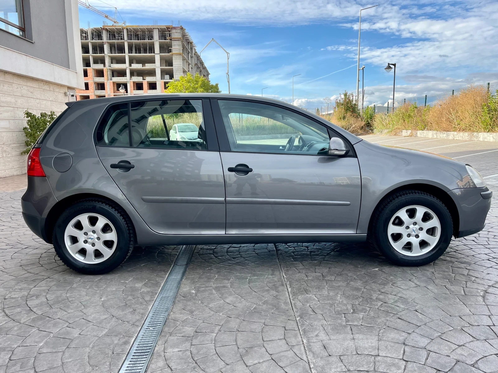 VW Golf 1.9TDI 105кс Круиз Контрол * Обслужена, снимка 6 - Автомобили и джипове - 56226066