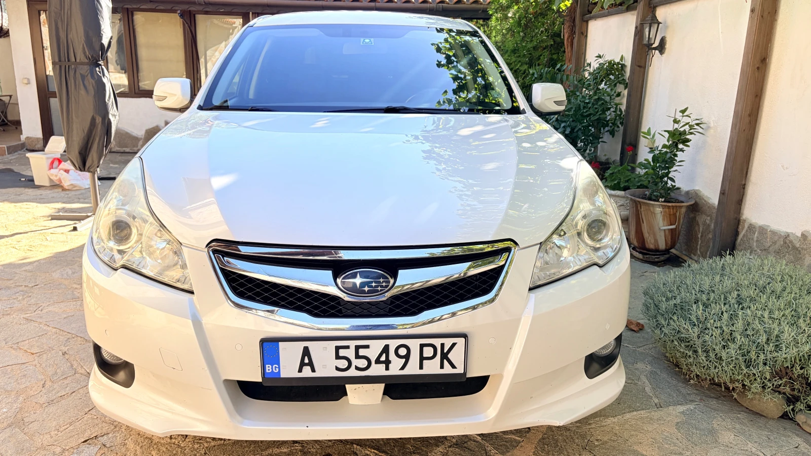 Subaru Legacy 2.0, снимка 2 - Автомобили и джипове - 56253640