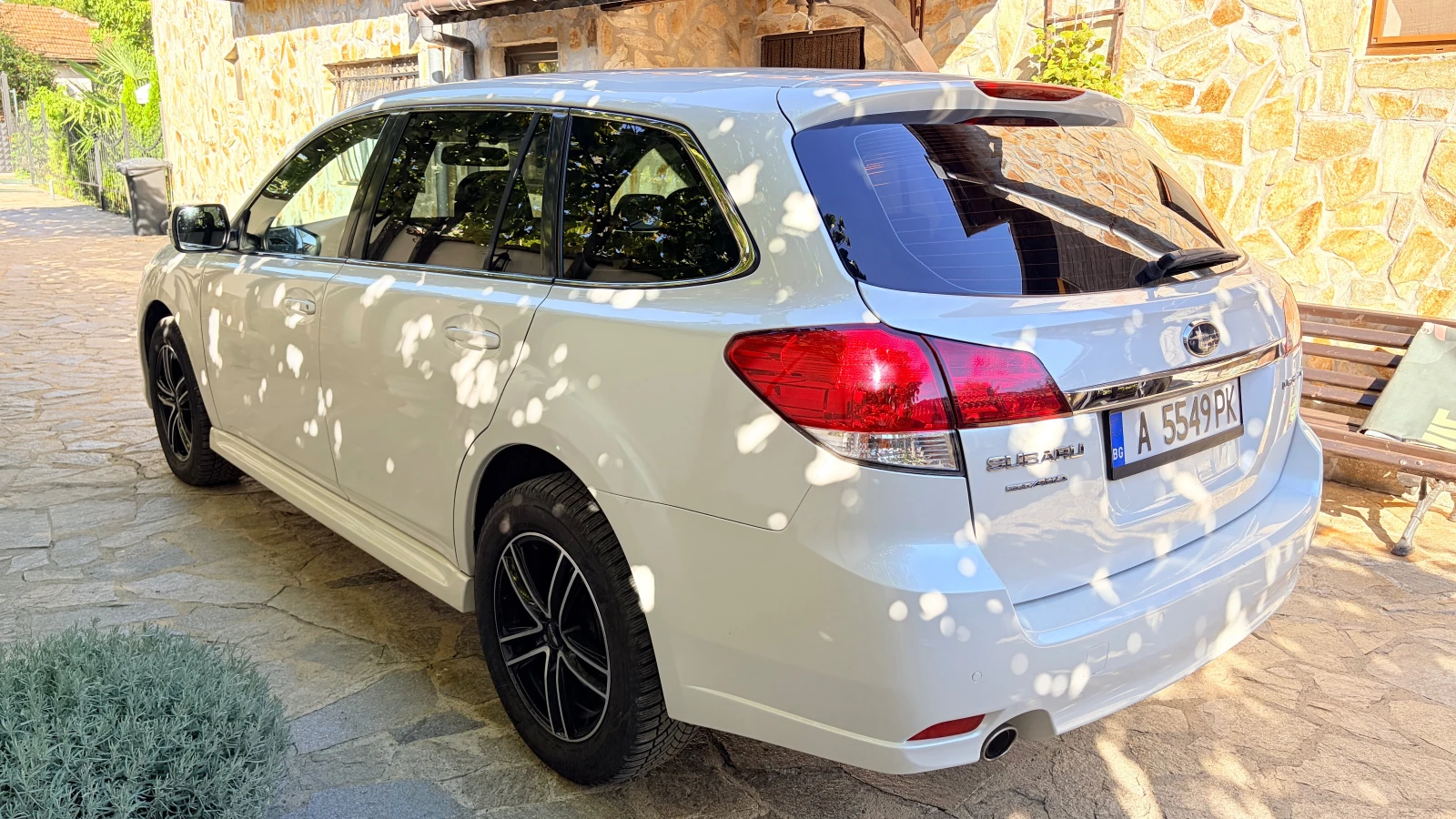 Subaru Legacy 2.0, снимка 4 - Автомобили и джипове - 56253640