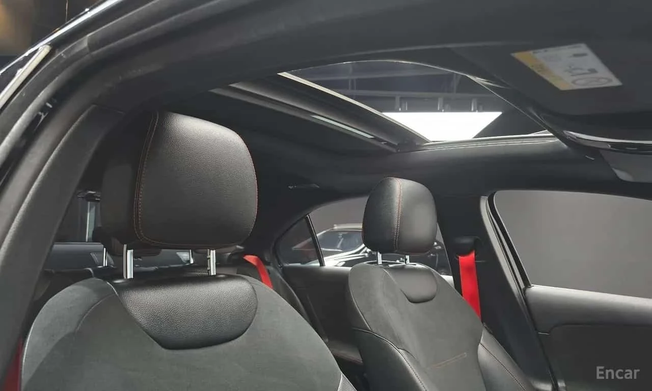 Mercedes-Benz A 35 / ��������� ���� �� ��������  | Mobile.bg � ����������� 17