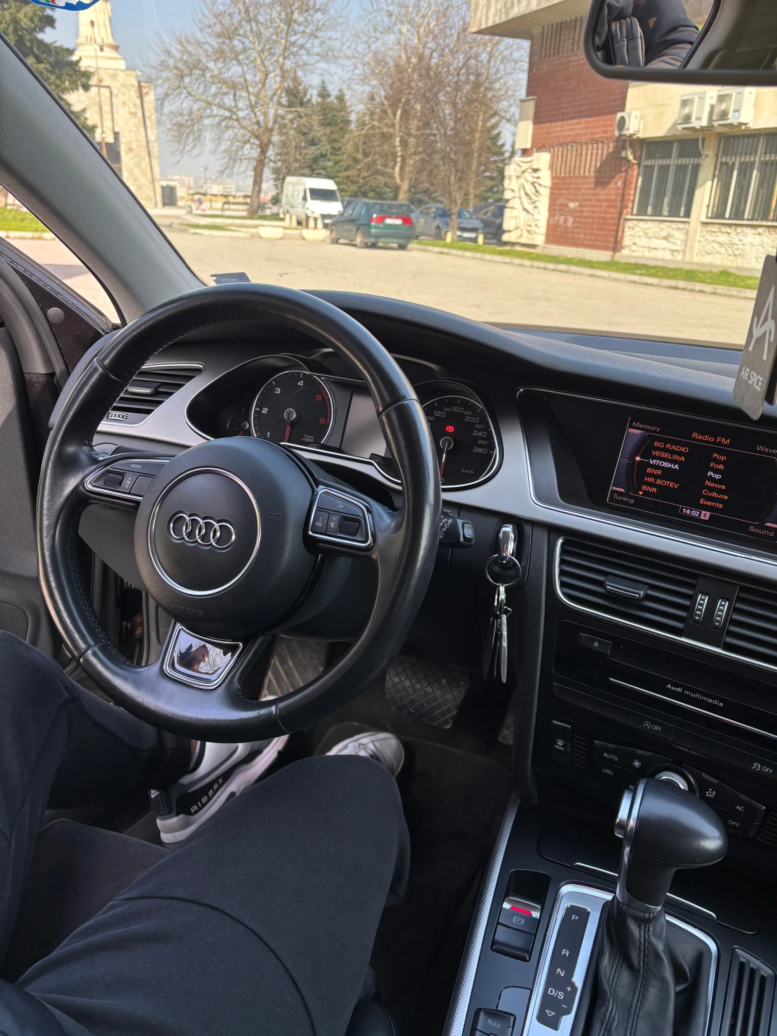Audi A4, снимка 6 - Автомобили и джипове - 56531591