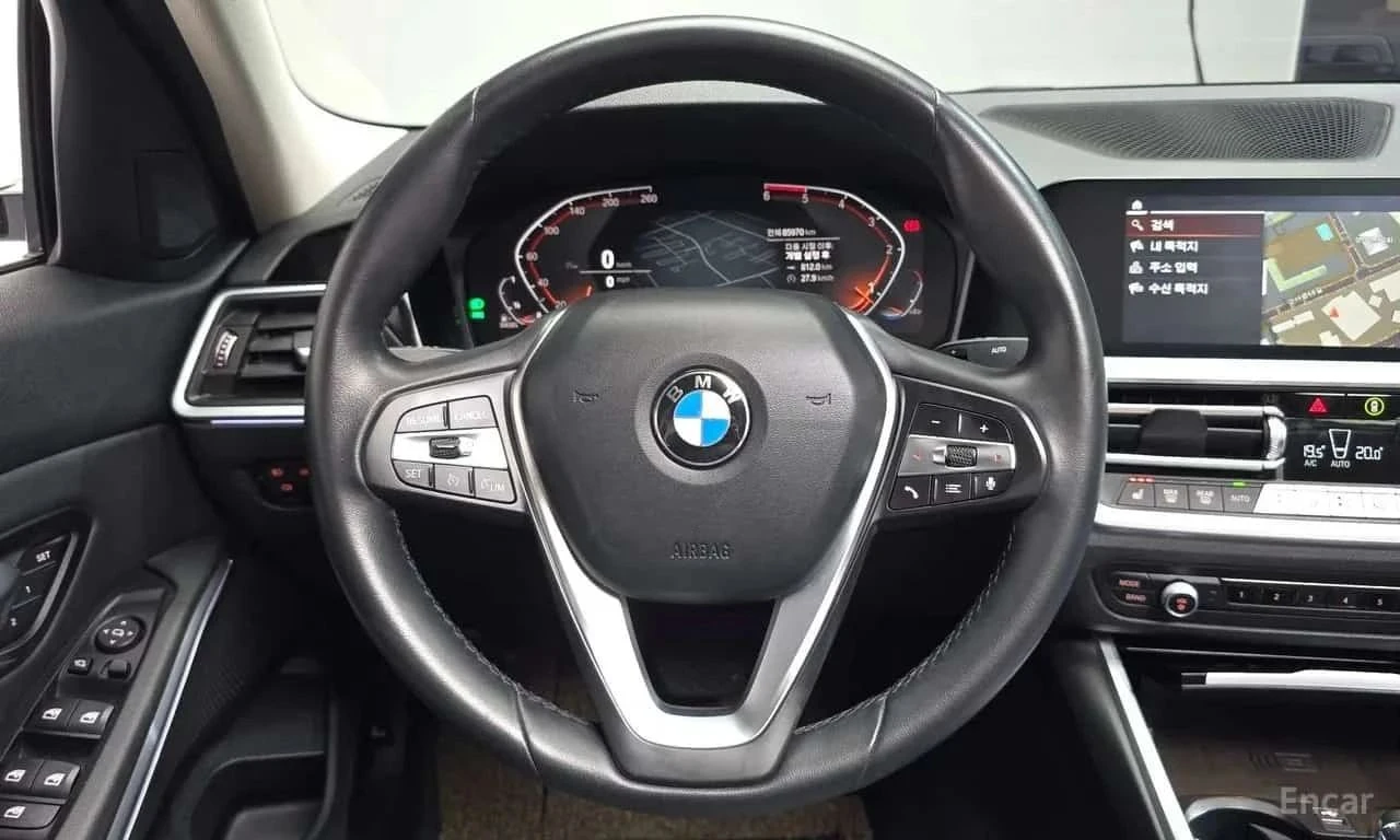 BMW 320, снимка 7 - Автомобили и джипове - 56687784