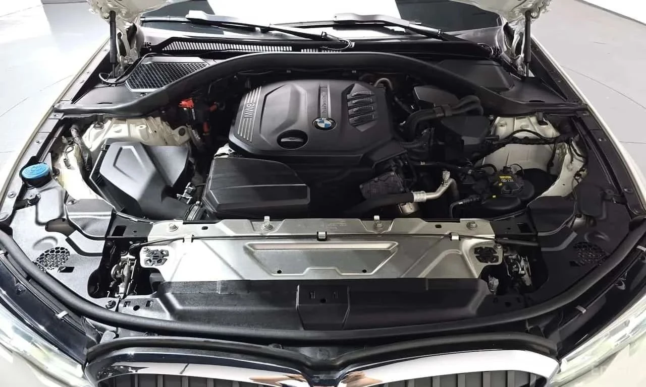 BMW 320, снимка 17 - Автомобили и джипове - 56687784